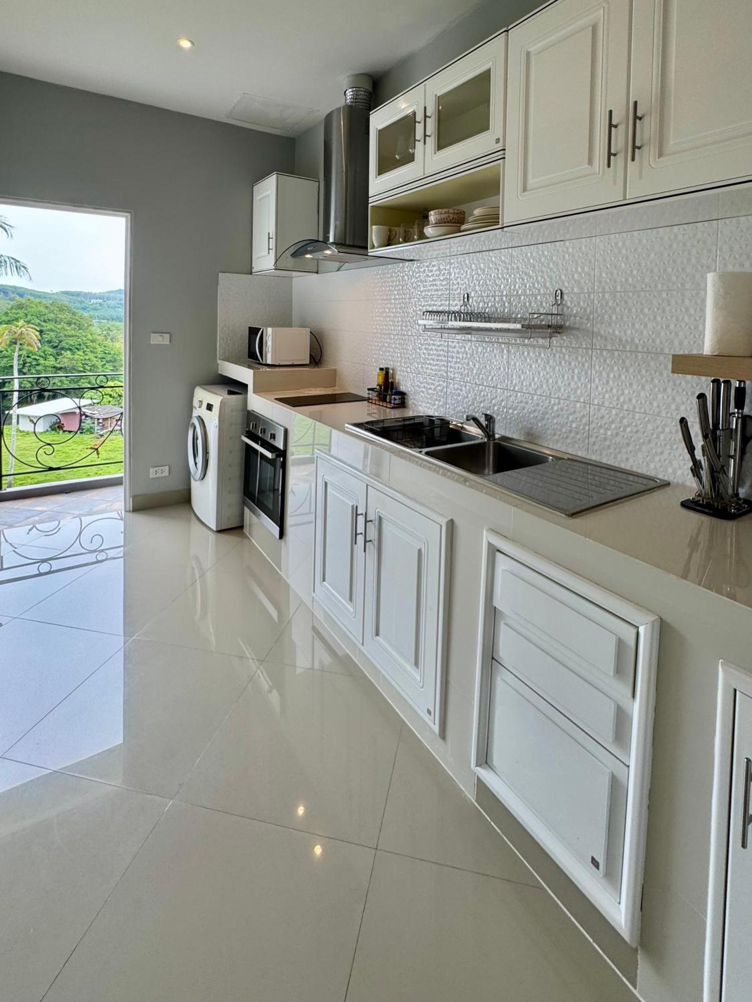 Klong Muang Beach Apartment Esterno foto